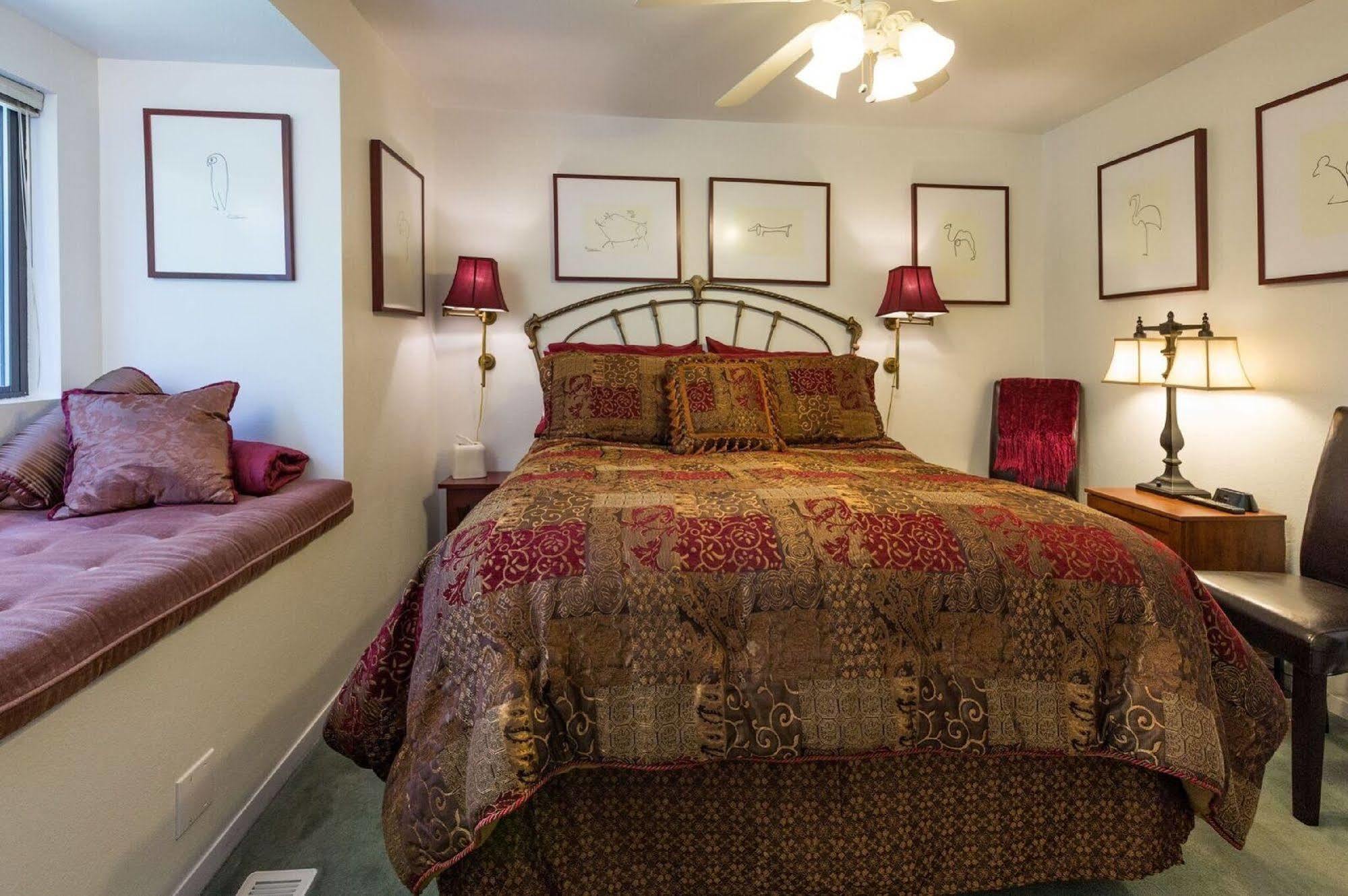 Hillside House Bed And Breakfast Friday Harbor Bagian luar foto